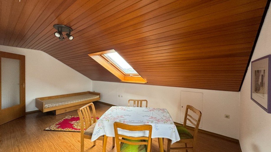 DG-Zimmer 1 Zweifamilienhaus Karlsbad-Spielberg