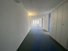 Flur Hier k�nnten Sie arbeiten! Lichtdurchflutete B�rofl�che zentral 
am Waldbronner Rathausmarkt gelegen