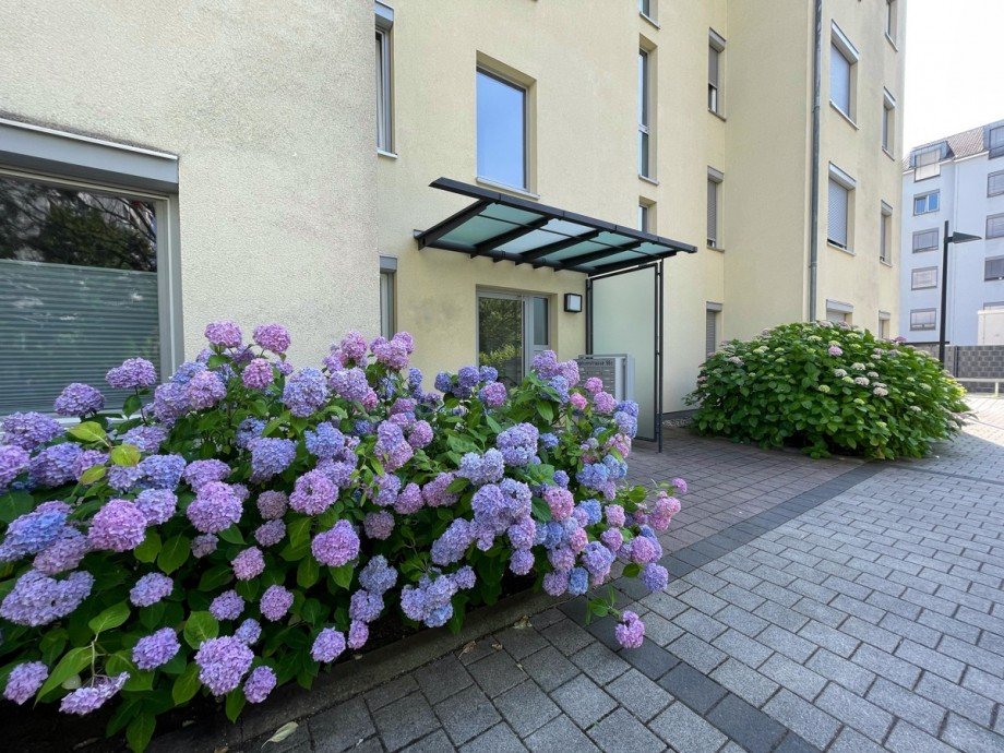 Hauseingang Etagenwohnung Karlsruhe