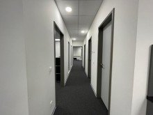 Flur PROVISIONSFREI - Hochwertige Gewerbefl�che in Ettlingen!